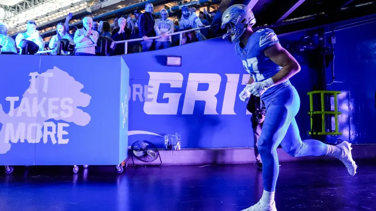 Sam LaPorta's Season Ends: How Back Surgery Impacts Lions' Playoff Hopes